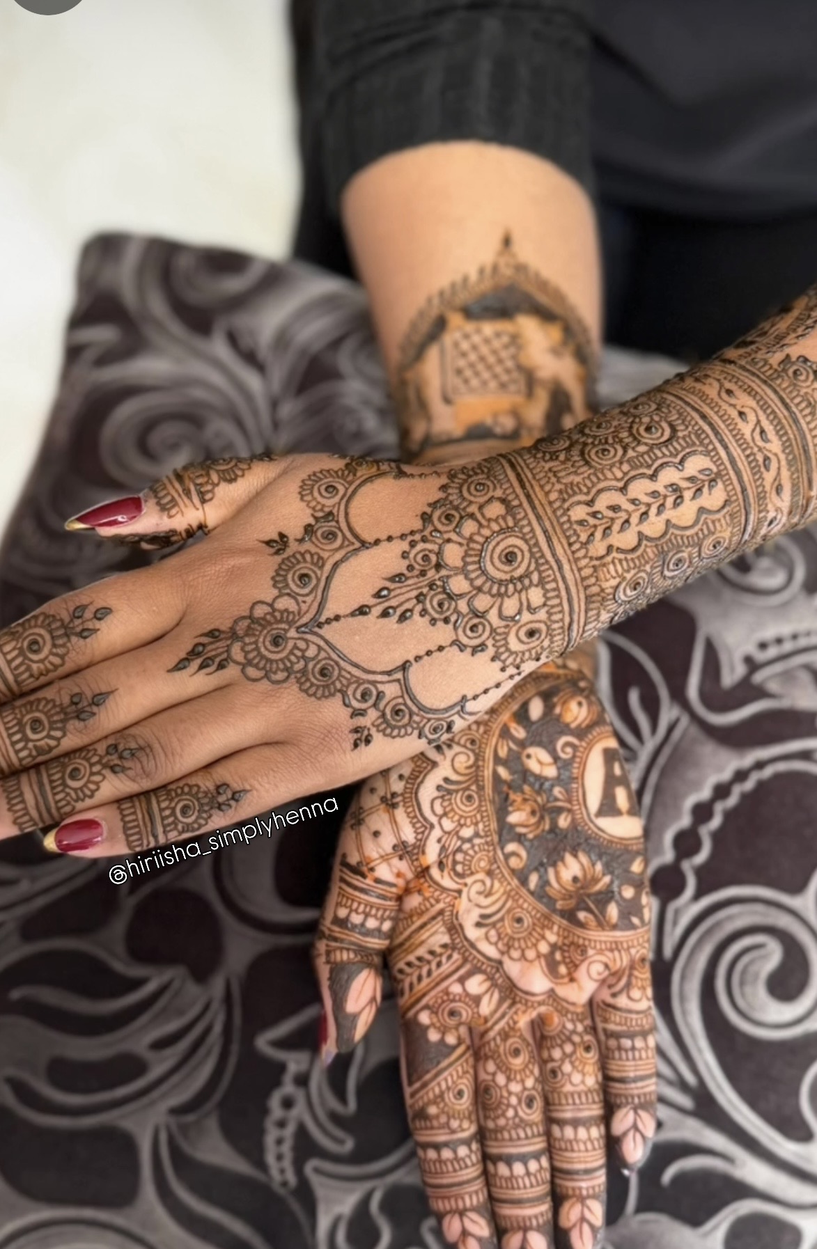 Hiriisha_simplyhenna gallery