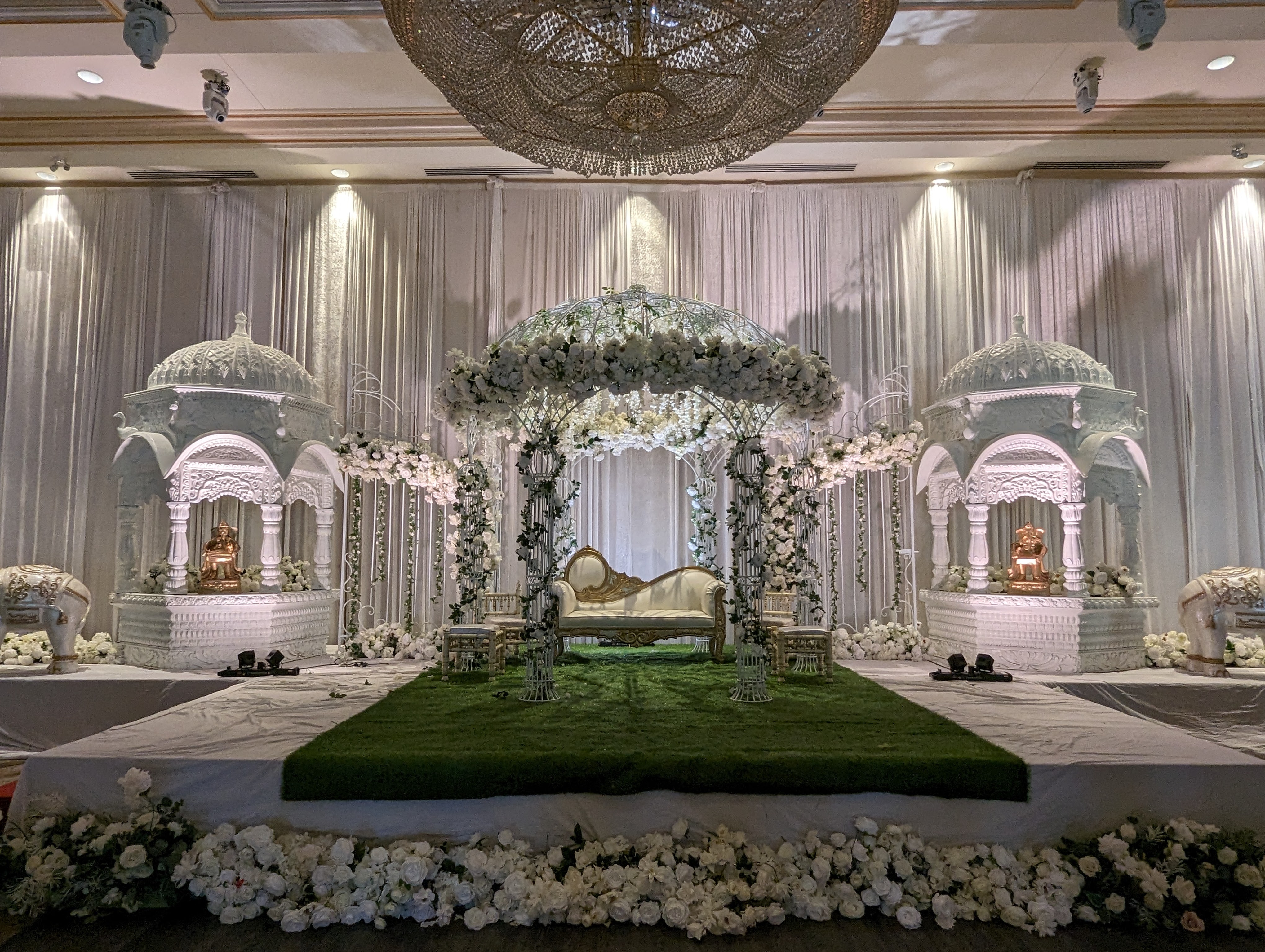 Lavish Event Decor Inc. gallery